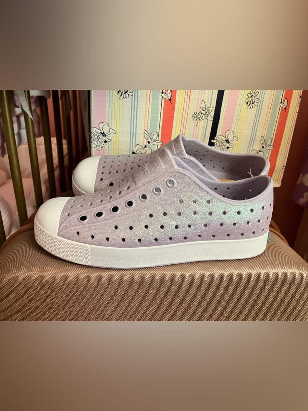 Native Shoes Kids Glitter Slip-On Sneakers - Lavender